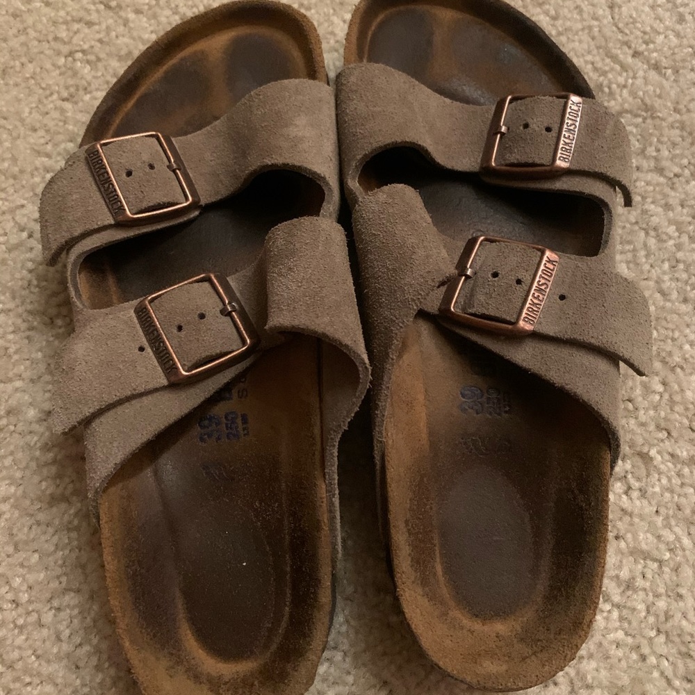 Suede Birkenstock Arizona Taupe Sandals size 39